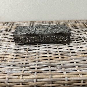 Godinger Silver Ornate Silver Jewelry Box, EUC, sturdy, classy, decorative